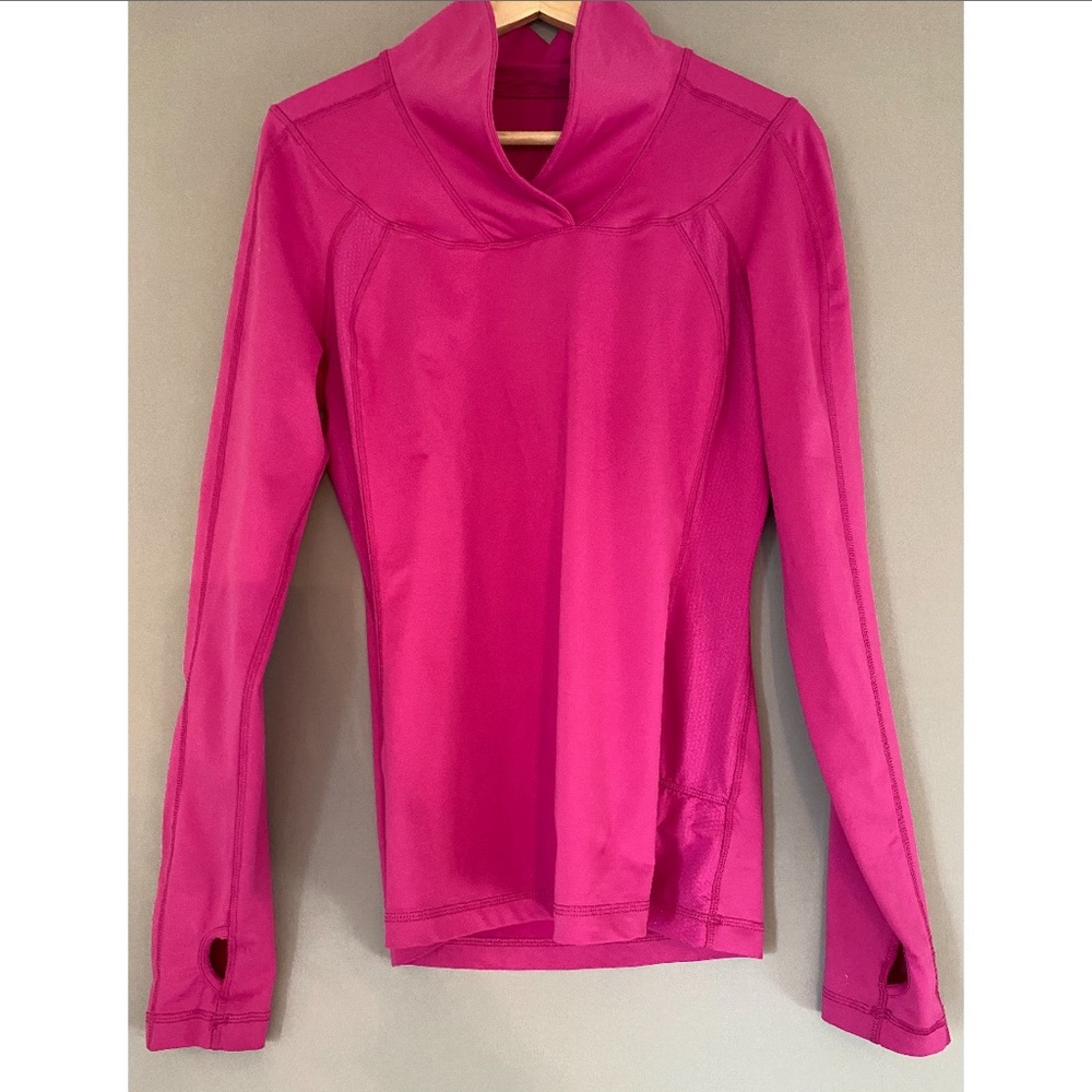 Lululemon fitted long sleeve running top